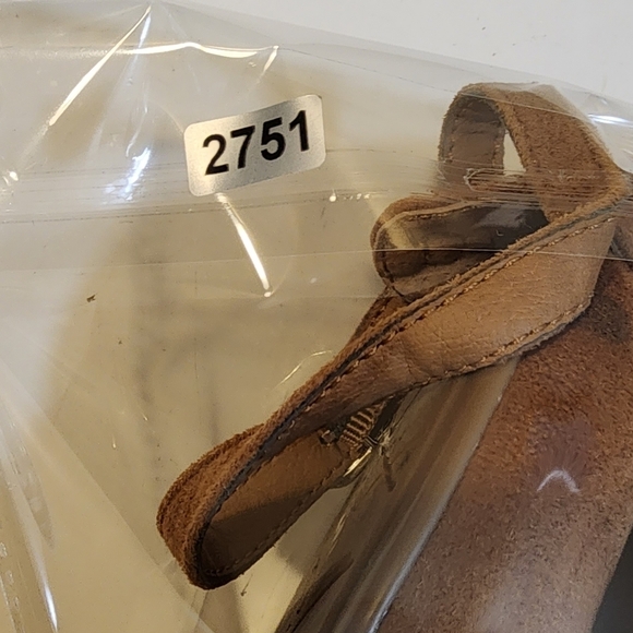 MONTANA tan Suede Leather Mary Jane block heels shoes size 9M - Picture 12 of 12